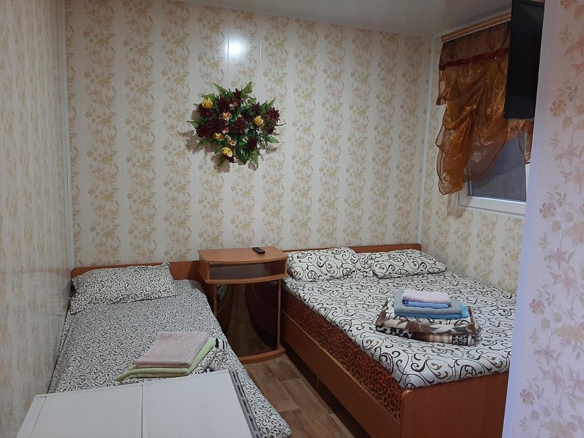 Mini Hotel Уютный Дворик Odesa Exterior foto