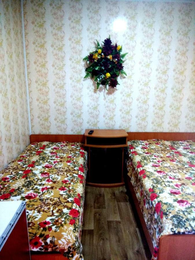 Mini Hotel Уютный Дворик Odesa Exterior foto
