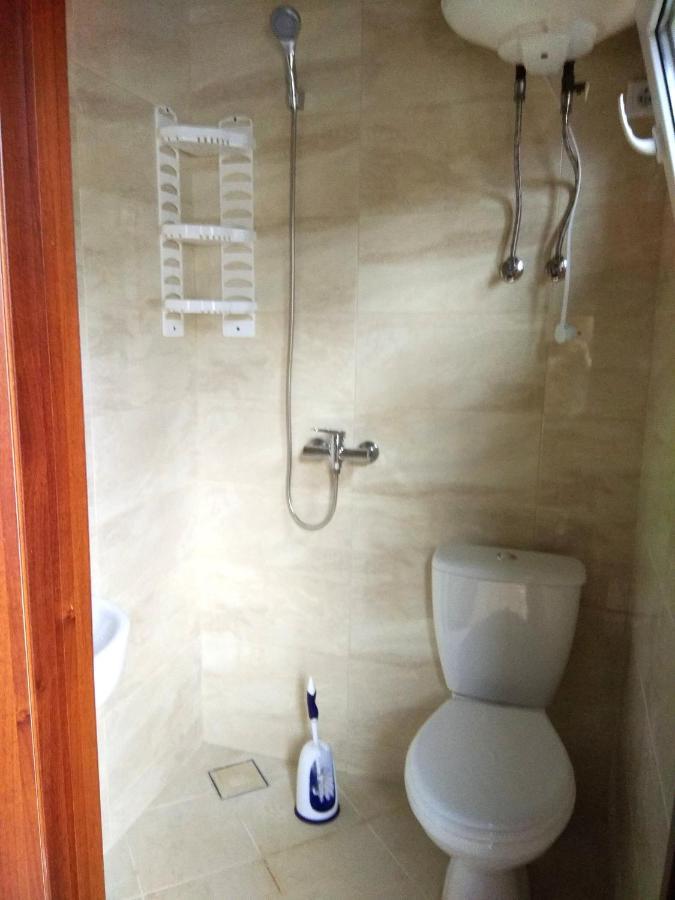 Mini Hotel Уютный Дворик Odesa Exterior foto