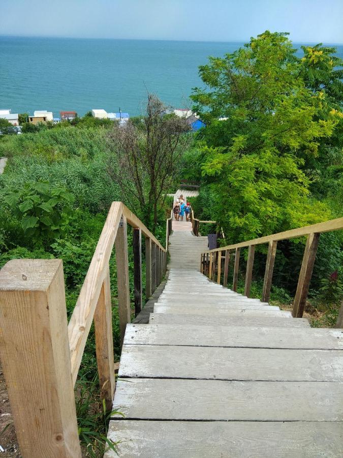 Mini Hotel Уютный Дворик Odesa Exterior foto
